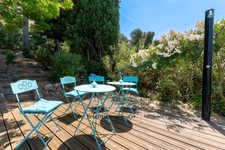 House for sale 8 rooms VITROLLES (13) - swimming pool - panoramic view - very quiet - beautiful light - large volumes