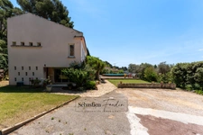House for sale 8 rooms VITROLLES (13) - swimming pool - panoramic view - very quiet - beautiful light - large volumes