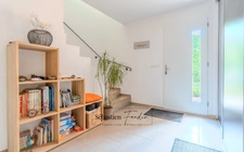 Domaine à vendre à Rousset à 15 minutes d'Aix-en-Provence - 8 000 m² - plusieurs logements - 262 m² habitables - calme absolu - amoureux de la nature