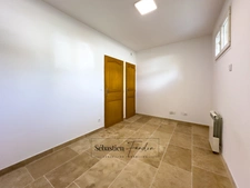 Appartement à vendre 2 pièces LE BEAUSSET (83) - RDC - rénové - paking et commerces à proximité