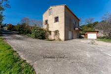 House for sale, 8 rooms, Aubagne (13) - 168 m² - 2 apartments - 65 m² basement garages - cellar - 2 outdoor garages - space for a swimming pool 