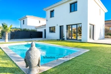Dpt Var (83), à vendre LE CASTELLET maison P6 de 125 m² - Terrain plat de 469 m²  - piscine - vue dégagée - garage