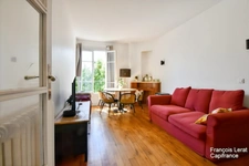 Appartement à vendre rénové 2 pièces ENGHIEN LES BAINS (95) - 45,94 m2 - Proche de la Gare de la barre d'Ormosson - 239 000 € honoraires d'agence inclus