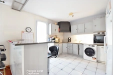 Appartement à vendre 5 pièces proche Mairie de THIAIS (94)– Appartement de 5 pièces avec une cave et une place de parking – 95,29 m2 loi Carrez - 376 400 € honoraires d’agence inclus