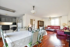 Appartement à vendre 5 pièces proche Mairie de THIAIS (94)– Appartement de 5 pièces avec une cave et une place de parking – 95,29 m2 loi Carrez - 376 400 € honoraires d’agence inclus