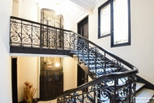 A vendre Appartement 5 pièces - LA MADELAINE - Quartier Botanique/Grand Boulevard - 140 m² - 3 chambres + 1 chambre de service - Ascenseur - Charme de l’ancien – 575 000 € honoraires d’agence inclus