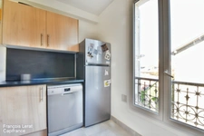 Renovated 2-room apartment for sale in Enghien-les-Bains (95) - 45.94 m² - Near the Ormosson train station - €239,000 including agency fees
