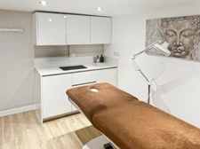 Business for sale in Paris 12th arrondissement (75) - Picpus district - Beauty salon - 2 treatment rooms - €54,000 including agency fees