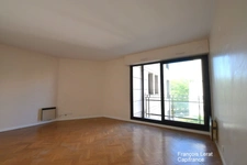 PARIS 15EME ARRONDISSEMENT (75)- PARC ANDRE CITROEN - 2 PIÈCES DE 50,25 m2 LOI CARREZ AVEC BALCON, PARKING ET CAVE – PRIX DE VENTE 540 000 € HONORAIRES D’AGENCE INCLUS