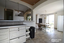 Maison à vendre 7 pièces MANOSQUE (04) - Quartier La Rochette - 169 m² habitable - 4 chambres - Piscine - Garage - 647 000 € honoraires d'agence inclus