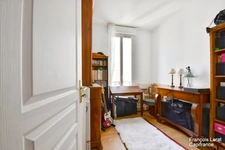 5-room duplex for sale in Saint-Cloud (92) - 97.05 sq m duplex with a 45 sq m private courtyard – Saint-Cloud, Val d'Or district – Sale price €850,000 including agency fees  