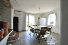 Maison à vendre 7 pièces MANOSQUE (04) - Quartier La Rochette - 169 m² habitable - 4 chambres - Piscine - Garage - 647 000 € honoraires d'agence inclus