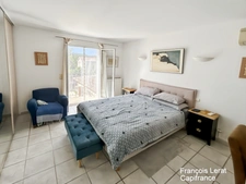 Maison de ville provençale à vendre 5 pièces DRAGUIGNAN (83) avec piscine et jardin arboré- 127,61 m2 loi Carrez - 470 000 € honnoraires d'agence inclus