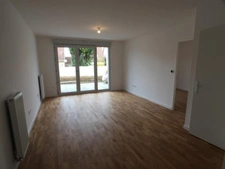 SAINT-THIBAULT-DES-VIGNES (77) - 2-ROOM GROUND FLOOR APARTMENT - SALE OF BARE OWNERSHIP - SALE PRICE €155,290 AGENCY FEES INCLUDED