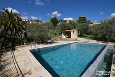 Maison à vendre 7 pièces MANOSQUE (04) - Quartier La Rochette - 169 m² habitable - 4 chambres - Piscine - Garage - 647 000 € honoraires d'agence inclus