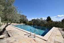 Maison à vendre 7 pièces MANOSQUE (04) - Quartier La Rochette - 169 m² habitable - 4 chambres - Piscine - Garage - 647 000 € honoraires d'agence inclus