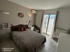 Maison de ville provençale à vendre 5 pièces DRAGUIGNAN (83) avec piscine et jardin arboré- 127,61 m2 loi Carrez - 470 000 € honnoraires d'agence inclus