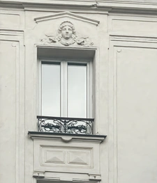 Appartement à vendre 2 pièces avec cave PARIS 17EME ARRONDISSEMENT (75) - rue Guy Môquet - 34 m2 Loi Carrez - 315 000 € honoraires d'agence inclus