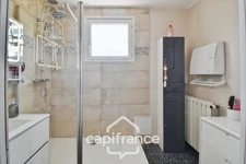 Maison entièrement rénovée de plain-pied, 3 chambres, proche Bletterans (39)