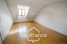 Charmante ferme bressane, 3 chambres avec grand terrain et dépendances – Au calme, proche de Lons-le-Saunier (39000)