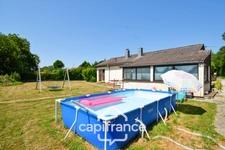 Maison entièrement rénovée de plain-pied, 3 chambres, proche Bletterans (39)