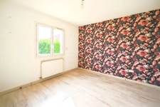 Maison de plain-pied, 3 chambres, véranda, piscine chauffée et jardin paysager – Courlaoux, à 10 min de Lons-le-Saunier (39000)