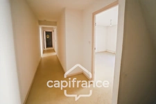 Maison mitoyenne de village, 3 chambres, à Beaufort-Orbagna (39190) – idéal investissement locatif ou premier achat 