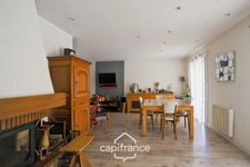 Maison de plain-pied, 3 chambres, au calme, jardin aménagé - proche de LOUHANS (71)