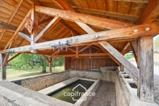 Propriété familiale de charme avec parc arboré dans le Revermont jurassien, proche LONS-LE-SAUNIER (39000)