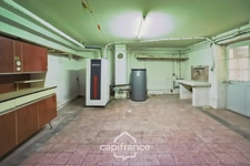 Maison à rénover 3 chambres avec jardin, garage et vue sur le Revermont, à Beaufort-Orbagna (39)
