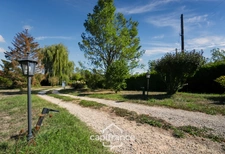 Maison de plain-pied, 3 chambres, au calme, jardin aménagé - proche de LOUHANS (71)