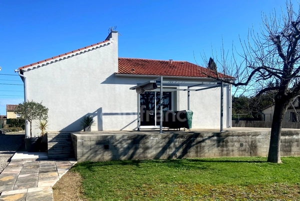 Maison 90 m2 au calme, hors lotissement 