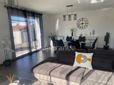 Maison 90 m2 au calme, hors lotissement 