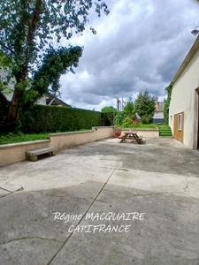 A Vendre -  Maison de bourg rénovée – 190 m² – 5 chambres – équipements modernes : une opportunité rare au centre bourg. MORTAIN (50)