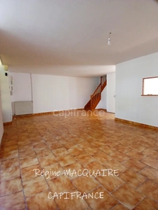 House for sale – 4 rooms, SOURDEVAL (50): 3 bedrooms, garage and private outdoor space