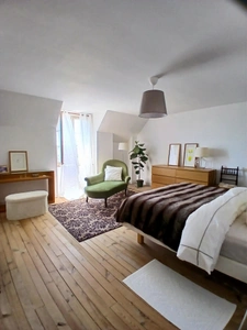 For Sale: Charming 4‑Room Semi‑Detached Home – 143 m² – 3 Bedrooms – 1500 m² Plot with Exceptional Countryside Panorama – SOURDEVAL (50)