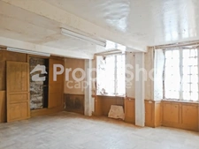 For sale – Former presbytery to be reinvented, 10 min from Vire Normandie.