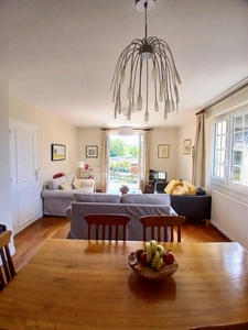 Maison à vendre 4 pièces MORTAIN (50140), 3 chambres, terrasse et sous‑sol.