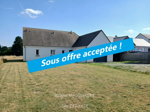 À vendre – Pavillon récent de plain‑pied (RT2012) : 4 pièces, 3 chambres, 1 259 m² de terrain, 44 m² de combles aménageables – Vire (14)