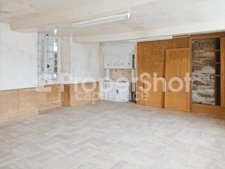 À vendre – Ancien presbytère à réinventer, 10 min de Vire Normandie.