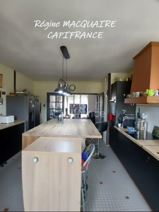 For Sale – Renovated village house – 190 m² – 5 bedrooms – modern features: a rare opportunity in the town centre. MORTAIN (50)