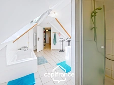 À VENDRE - LANNILIS (29870) - MAISON CONTEMPORAINE F6 - 131 M² HABITABLES - TERRAIN 876 M² - DPE A  