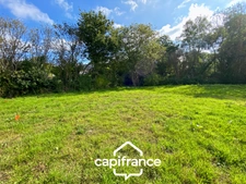 À VENDRE - LOPERHET (29470) - TERRAIN CONSTRUCTIBLE - 593 M² - LIBRE CONSTRUCTEUR