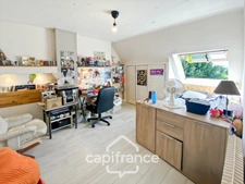 À VENDRE LOPERHET (29470) - MAISON INDIVIDUELLE TYPE F5 - 4 CHAMBRES - CENTRE-BOURG - TERRAIN 612 M²