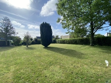TERRAIN À VENDRE - SAINT-RENAN (29) - CENTRE-VILLE - 426 M²