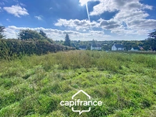 À VENDRE - LOPERHET (29470) - TERRAIN CONSTRUCTIBLE - 1273 M² - LIBRE CONSTRUCTEUR