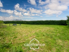 TERRAIN SOUS OFFRE ACCEPTÉE - LESNEVEN (29) - PROXIMITÉ INTERMARCHÉ - 439 M²