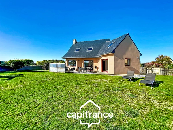 À VENDRE - LANNILIS (29870) - MAISON CONTEMPORAINE F6 - 131 M² HABITABLES - TERRAIN 876 M² - DPE A  