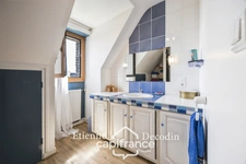 MAISON F7 À VENDRE - SAINT-RENAN (29) - CENTRE-VILLE - 225 M² HABITABLES - TERRAIN 1075 M² - DOUBLE GARAGE 