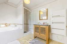 À VENDRE LOPERHET (29470) - MAISON CONTEMPORAINE F5 - SURFACE 134 M² - Terrain 518 M² - NORMES PMR - GARAGE